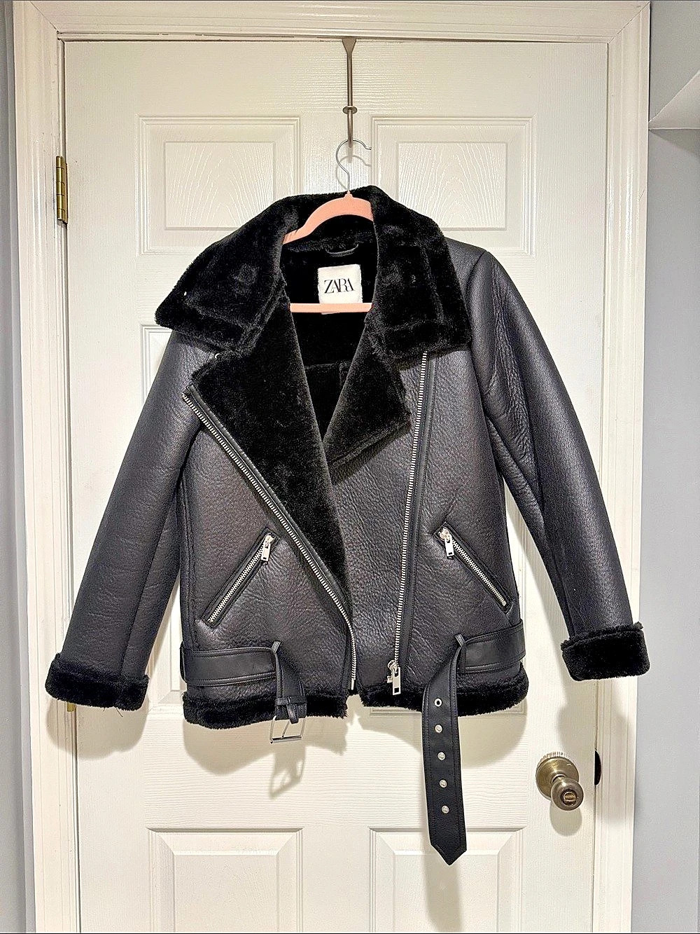 Zara Faux Leather and Faux Shearling Biker Jacket Faux-Fur Trim Moto Jacket